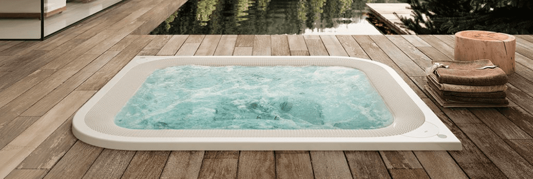 Les spas encastrables à débordement