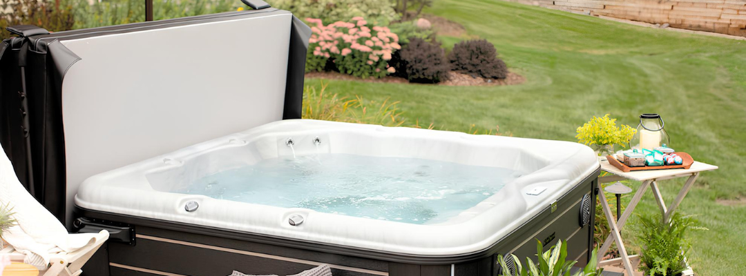 Couverture pour la marque Nordic HotTubs et Cove spas